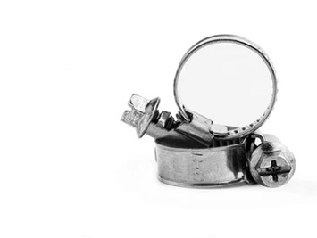 What is the torque spec of the hose clamp？